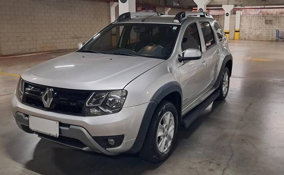 RENAULT DUSTER 2.0 DYNAMIQUE 4X2 16V FLEX 4P AUTOMÁTICO